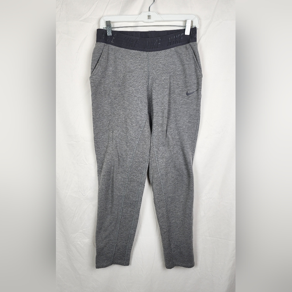 Nike Dri-FIT Women's Gray Pull-on Logo Waistband Jogger Sweatpants sz M